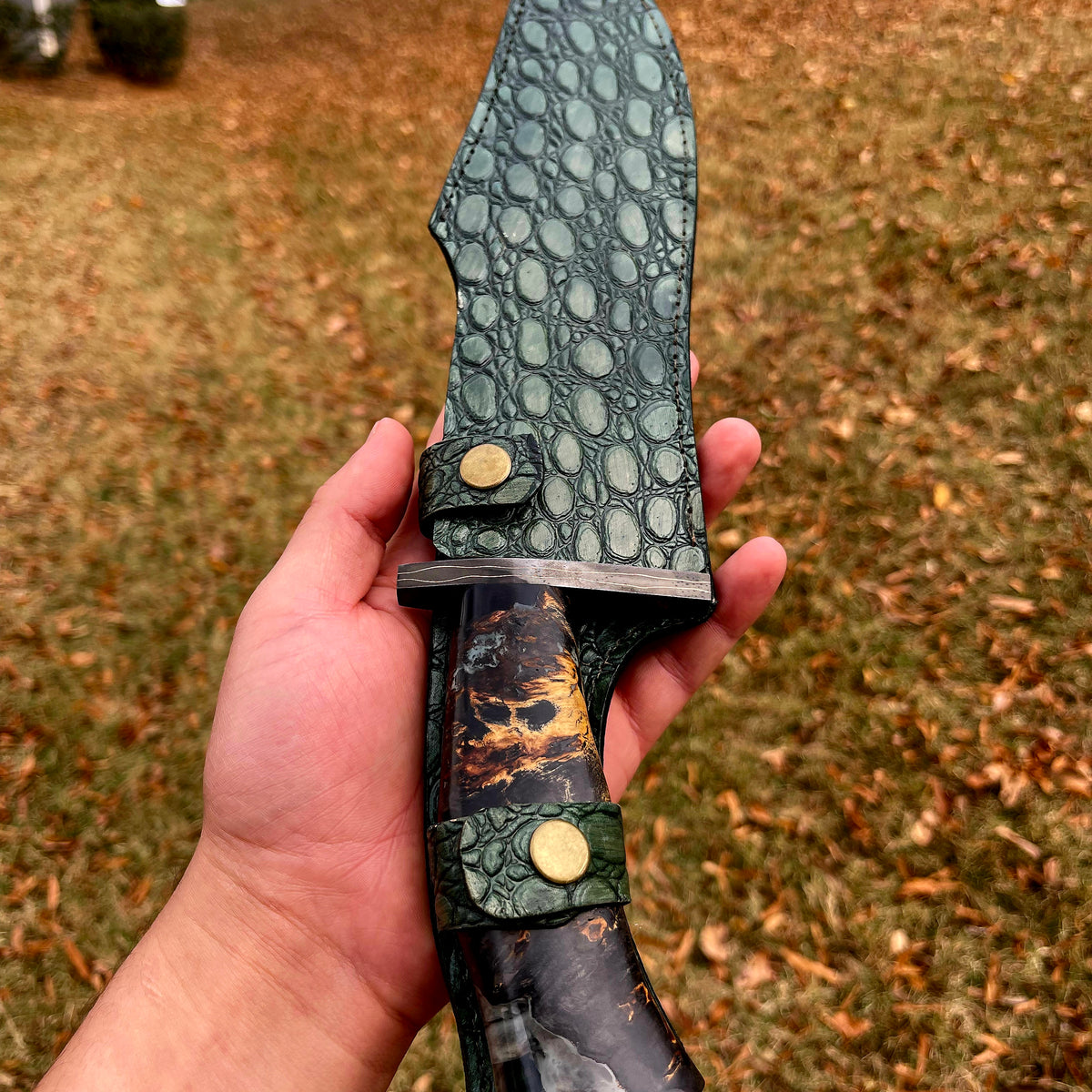 BladeBlink Bowie Damascus Steel with Copper Inlay 🔪 40% OFF 🌟 Life Time Warranty 🛡️